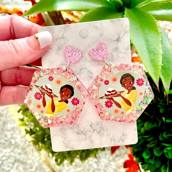 Tiana Acrylic Dangle Earrings - Picture 2 of 9